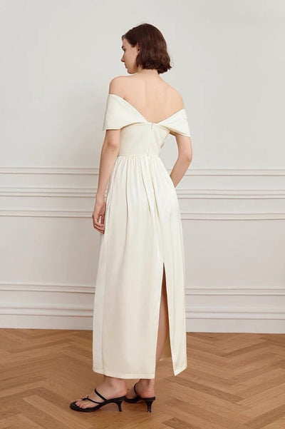 Off Shoulder Curve Maxi Dress in Cream