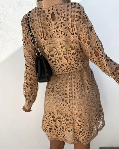 Mini-robe élégante en dentelle Crotchet 