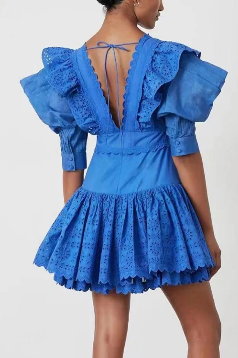 Éloïse Ruffle Plunge Neck Backless Mini Dress