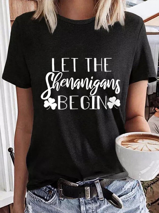 Lässiges T-Shirt mit Aufdruck „Let’s Shenanigans Begin“ für Damen 