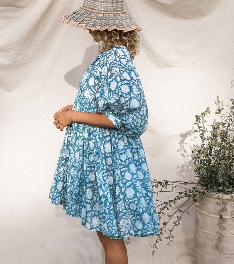 Neues, lockeres, lässiges Sommerkleid aus Viskose mit Blumenmuster 