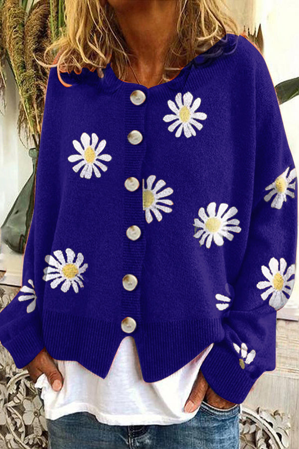 Strickjacke mit Blumenstickerei und Rundhalsausschnitt