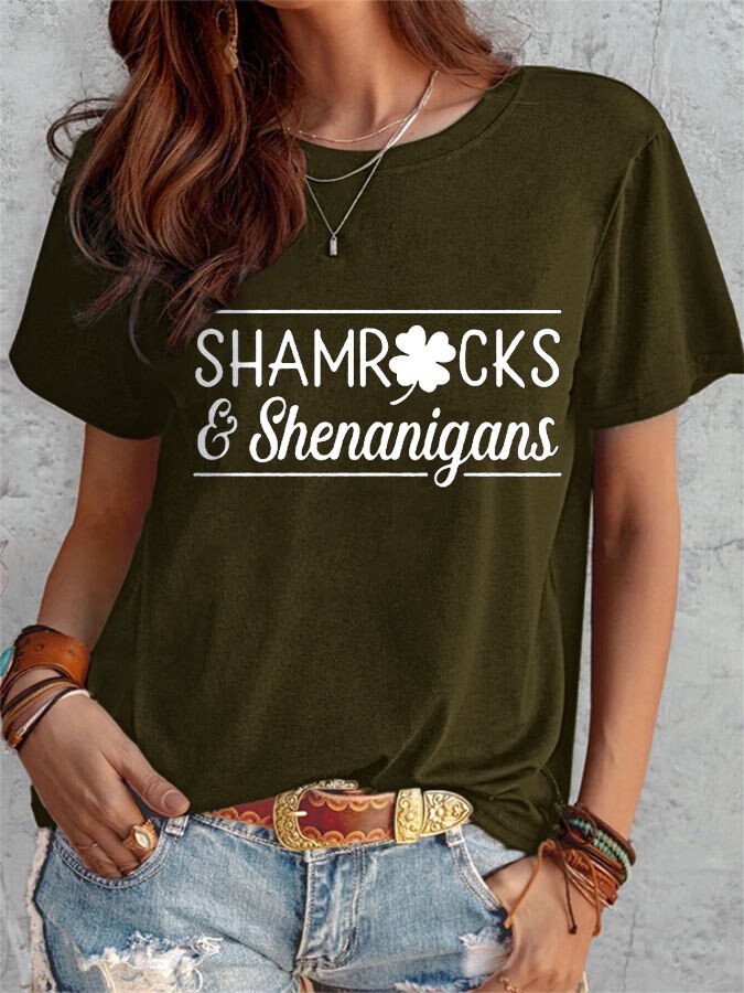 Lässiges T-Shirt mit Shamrocks- und Shenanigans-Aufdruck für Damen 