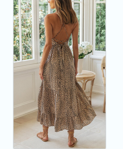 Sommerkleid mit Leopardenmuster und Schnürung auf der Rückseite 