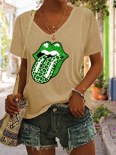 T-shirt décontracté à col en V imprimé pour femme St Patrick's Day Dripping Lips Shamrock Lips 