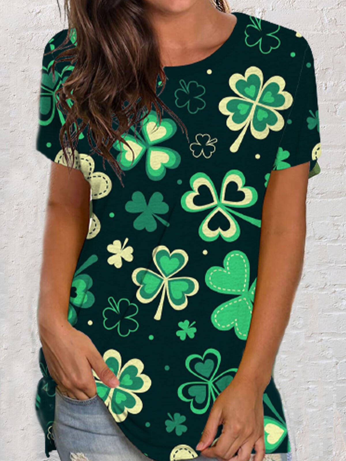 Kurzes T-Shirt mit St. Patrick's Day-Aufdruck für Damen 