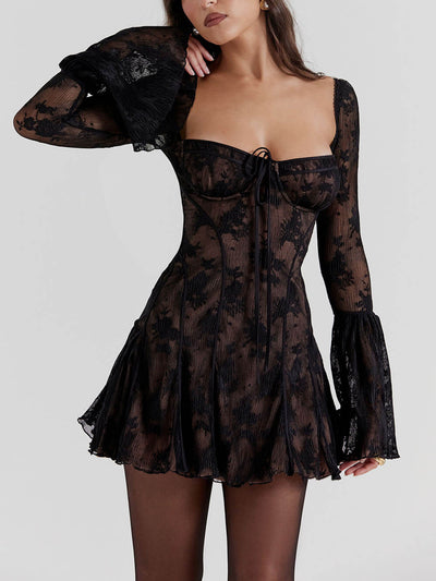 Robe corset en dentelle noire