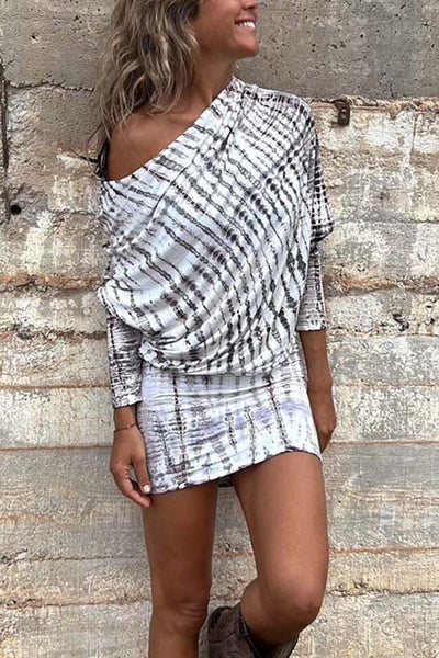 Country Mile - Mini-robe extensible à manches chauve-souris et imprimé tie-dye 