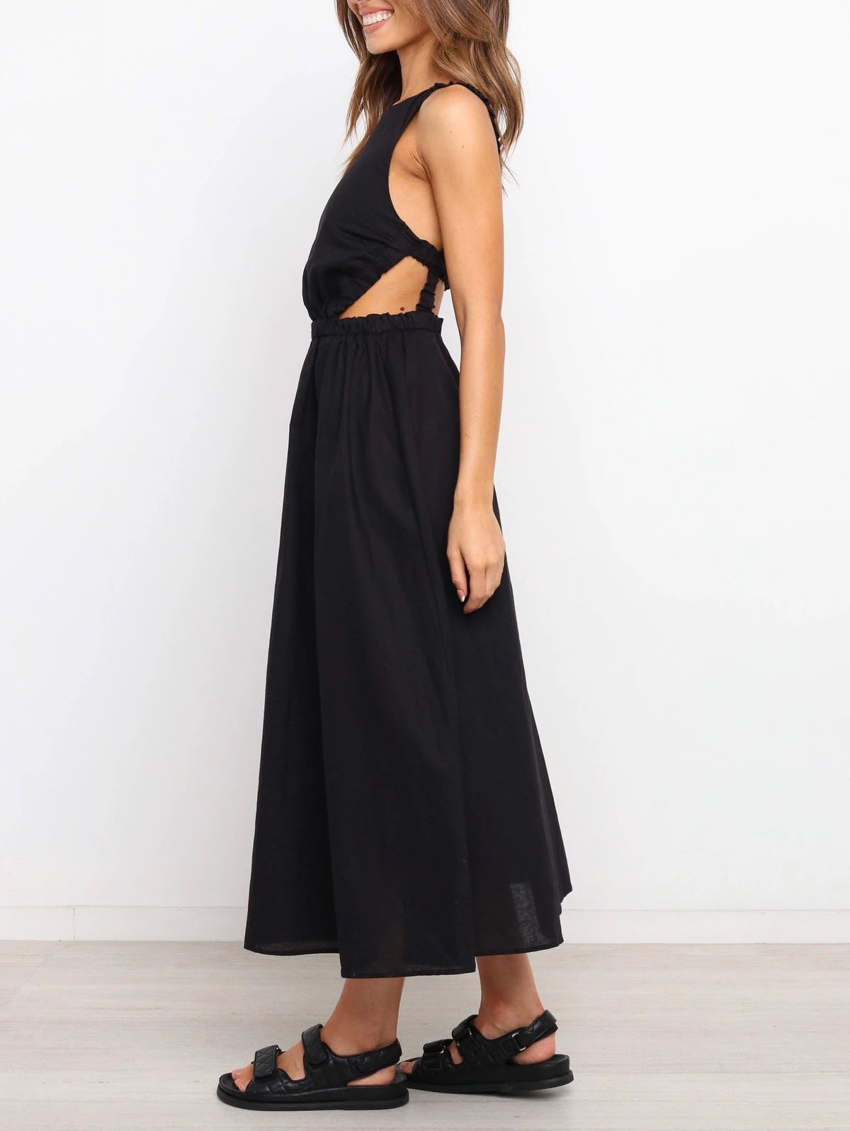 Robe d'été chic et sexy au dos 