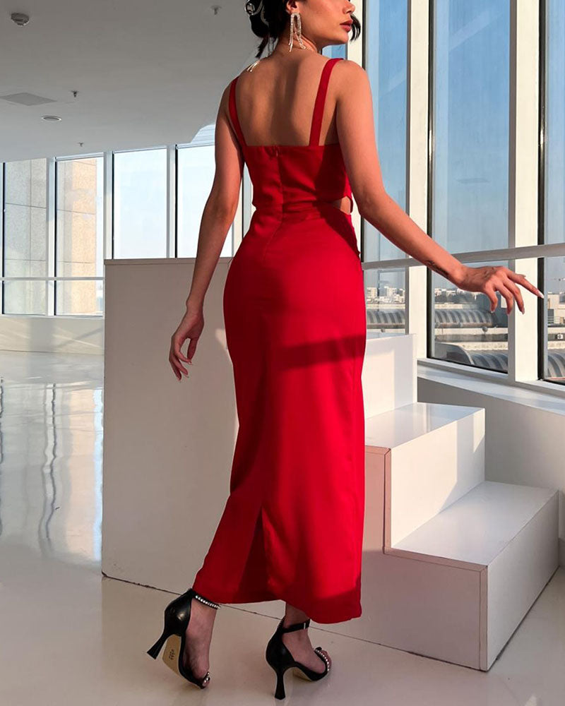 Robe slim élégante à bretelles rouges 