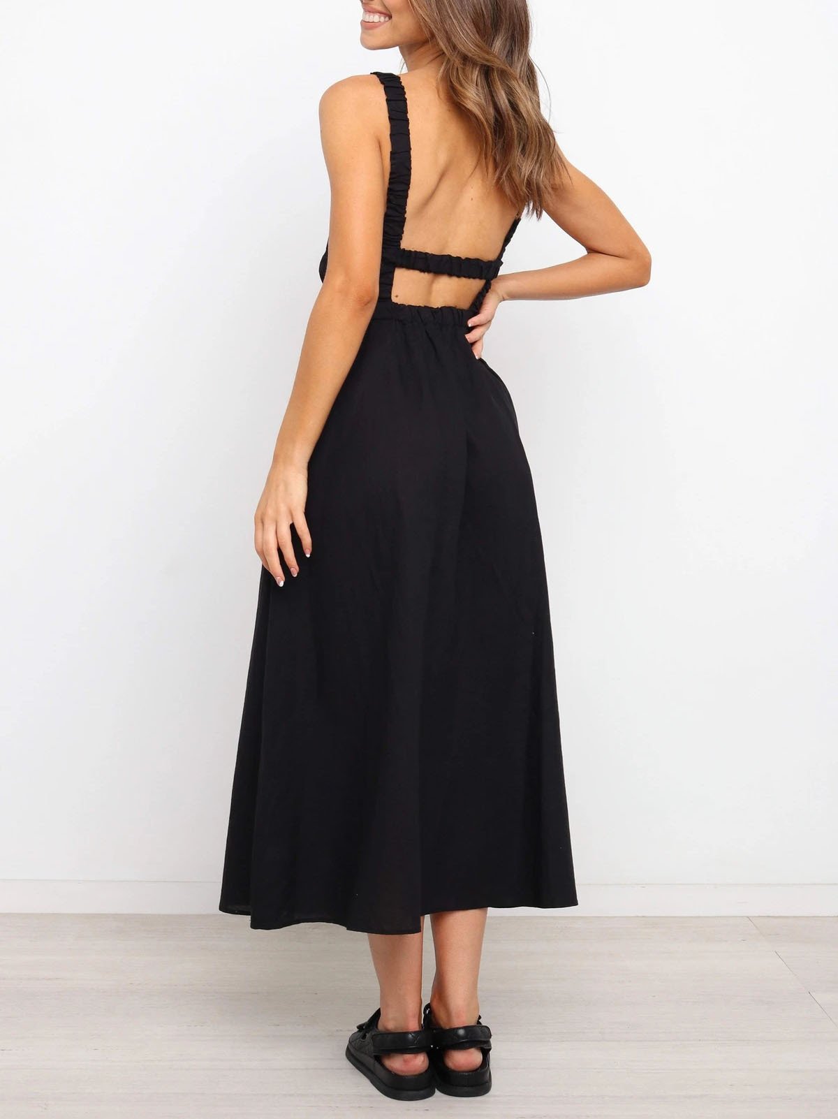 Robe d'été chic et sexy au dos 